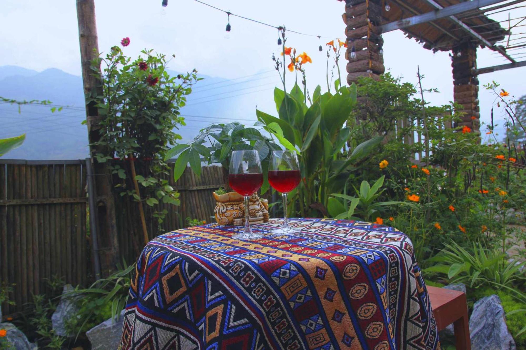 Surelee House And Trekking Sapa Exterior foto